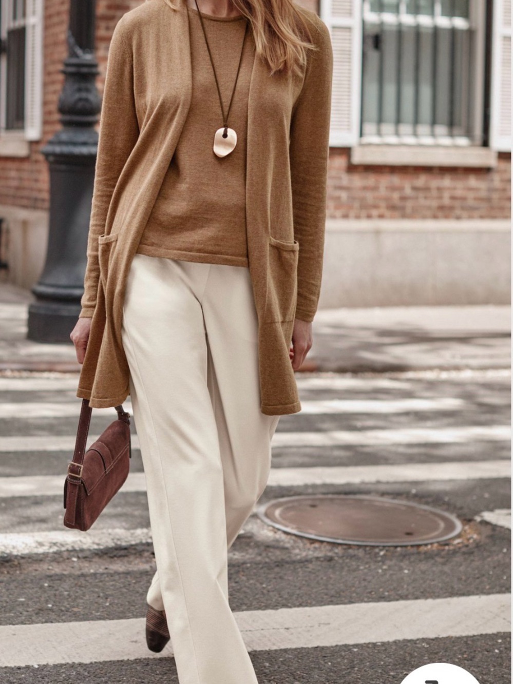 Casual Wide-Leg Cream Trousers - Neutral Chic